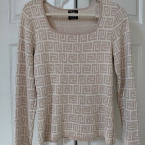 Jolie Beige and White Patterned Sweater